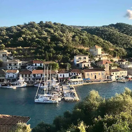 Joannas Seaside House Meganisi