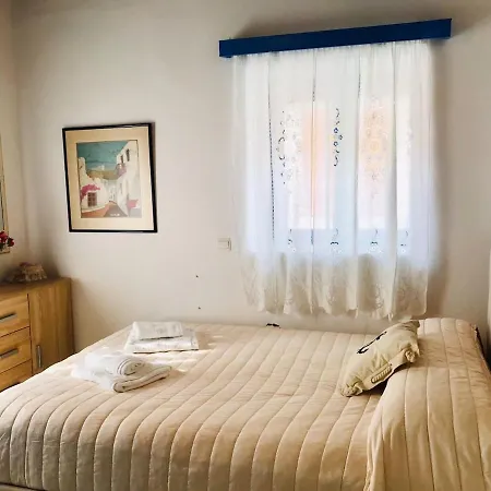 Joannas Seaside House Villa
